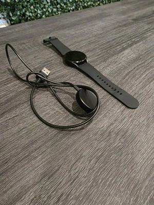 Samsung Galaxy Watch4 SM-R860 Graphite 40mm Case Wi-Fi GPS Smartwatch READ - Image 1 of 4