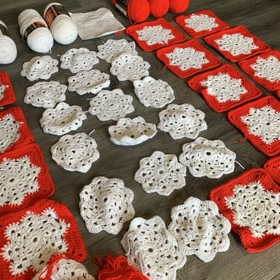 Manta de ganchillo sin terminar Afghan Throw Project rojo blanco abuela cuadrados casa de campo Foto 1 de 4