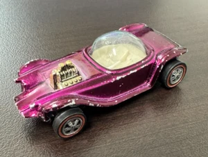 Hotwheels Redlines Sweet 16 US Beatnik Bandit TRUE Magenta & White Interior - Picture 1 of 7