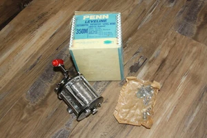 Mulinello da Pesca Vintage Penn 350M Leveline Acqua Salata Scatola Strumento Manuale Star Drag USA - Foto 1 di 7