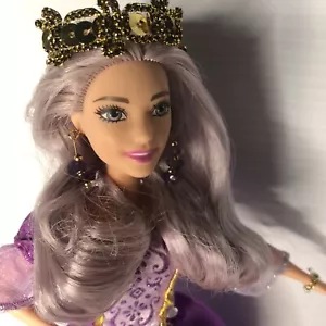 Pendientes y corona de princesa de cabello púrpura 57 Barbie Fashionistas - Imagen 1 de 9
