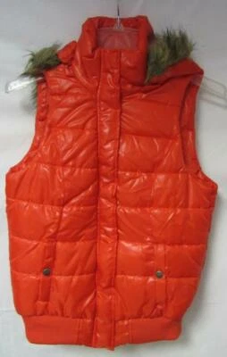 Womens Size Medium or Large Quilted Hooded Vest Jacket A1 2011 - Image 1 of 3
