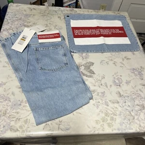 Pantalones de mezclilla de pierna recta azul macho de Calvin Klein para hombre etiqueta grande EST. 1978 - Imagen 1 de 11
