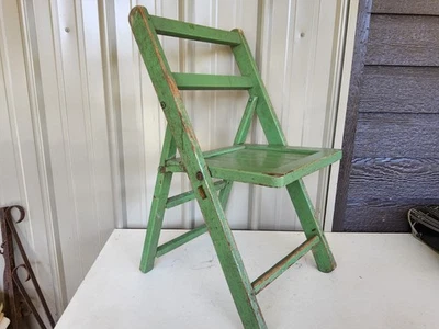 1950 Vintage Child's Wood Slat Wooden Folding Chair GREEN OAK - Image 1 of 4