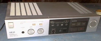AKAI  S N D FI  AM A1  1980   amplificatore - Immagine 1 di 4
