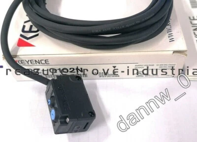 1PCS KEYENCE PZ-G102N Photoelectric Sensor Switch NEW - Image 1 of 2