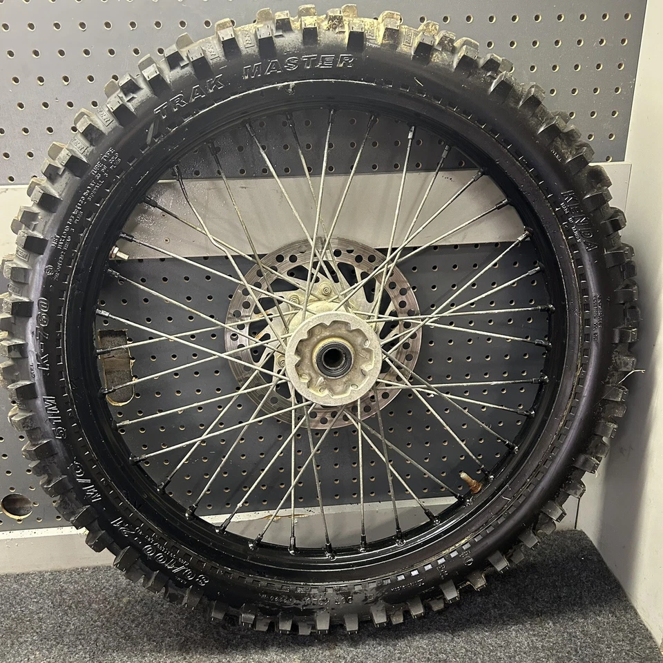 96-01 1997 HONDA CR 125 250 RUEDA DELANTERA OEM 44650-MAC-680 Foto 1 de 4