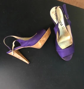 Sandali slingback open-toe con plateau. Raso viola, Pelle e legno. 36 - Foto 1 di 7
