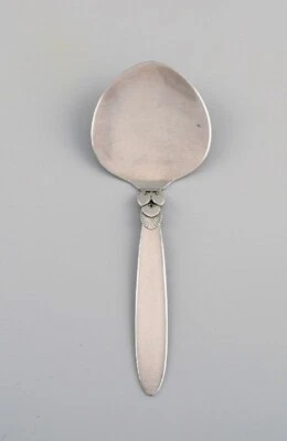 Georg Jensen Cactus serving spade in sterling silver. Foto 1 de 4
