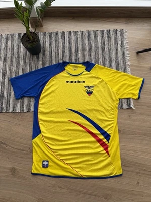 ECUADOR MARATHON HOME SOCCER JERSEY 2006/07 FOOTBALL SHIRT YELLOW FEW Size M - Image 1 of 4