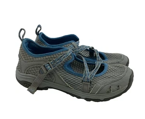 Maglia Chaco Outcross Evo Mary Jane Blu Grigio Luna Regolabile J105248 Donna 7,5 - Foto 1 di 14