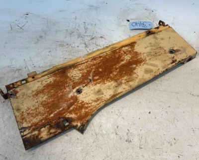 1965 Case 931 Tractor Right Side Hood Panel 930 - Imagem 1 de 4