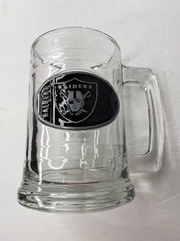 Los Angeles Raiders NFL Beer Mug Heavy Glass Pewter Emblem Saying On Cup Chk Pic Cover