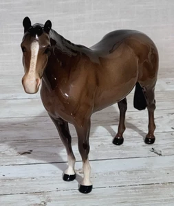 Beswick Thoroughbred Stallion Large Vintage Bay Brown Gloss Model No.1772 Vgc - Picture 1 of 19