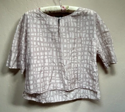 Oska Womens Size 0 Printed keyhole Hi-Low Crop Top Blouse Tan Half Sleeve Casual - Image 1 of 4