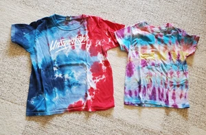 Lot of 2 Kids Youth T-Shirt size S, tie-dye - Picture 1 of 2