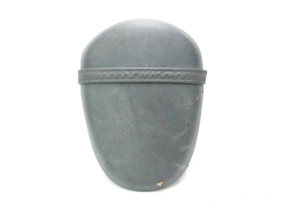 Заднее пассажирское сиденье 99 Suzuki TL1000 S - Изображение 1 из 4