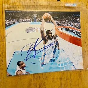 SERGE IBAKA THUNDER SIGNED / AUTOGRAPHED 8X10 PHOTO NICE!! - Picture 1 of 1