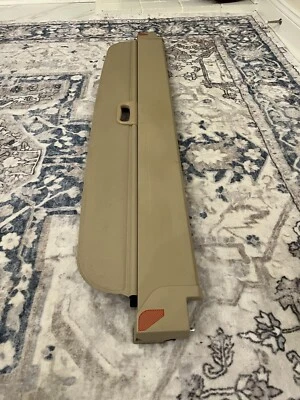 BMW X5 y X5M E70 2007-2013 - Cubierta de carga retráctil beige tostado Foto 1 de 4