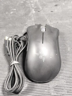 Razer RZ01-0121 DeathAdder Chroma Gaming Maus - Gebraucht, Aktiv, Nein Zubehör - Bild 1 von 4