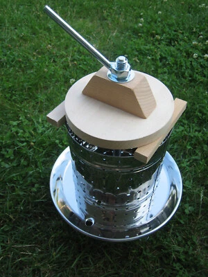 LIMOND Edelstahl Obstpresse Beerenpresse Manuelle Spindelpresse 5L 1mm Grieben Grammeln