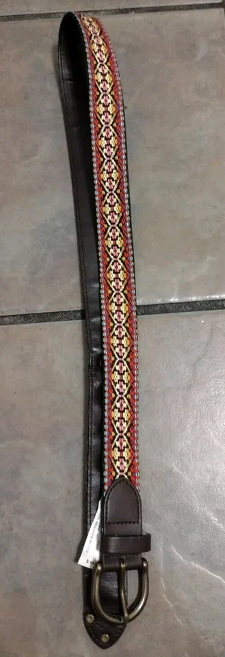 Cinturón Retro Target Bohemio Estilo Hippie Rosa Multicultural Talla 35-36 Bordado Foto 1 de 4