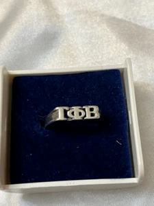 Gamma Phi Beta Sterling Silver BLOCK Ring size 8 LICENSED RETIRED - Bild 1 von 2