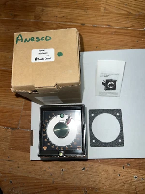 NEW EAGLE SIGNAL HX170A601 TIMER DANAHER CONTROLS  S10 - Image 1 of 4