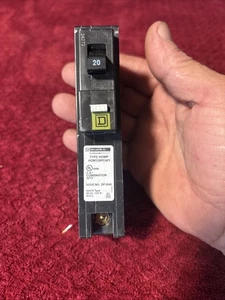 Square D HOM120PCAFI Circuit Breaker, 60Hz, 120V - Picture 1 of 11