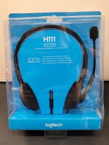 NEW Genuine Logitech H111 Lightweight Black Stereo Headset - Picture 1 of 2