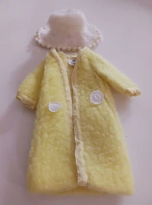 Vintage 1960s Barbie Skipper Lemon Fluff Yellow Pajama Robe with White Hat - Picture 1 of 5