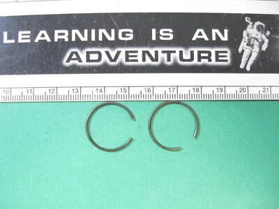 KAWASAKI F12MX KX400 KX450 NOS OEM PISTÓN PIN CIRCLIP 92036-024 PAQUETE DE 2 jh Foto 1 de 3