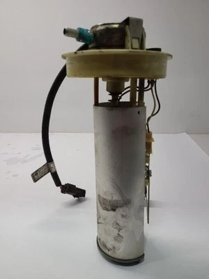 1997-02 JEEP WRANGLER Fuel Pump Assembly Includes Sender  - Image 1 of 4