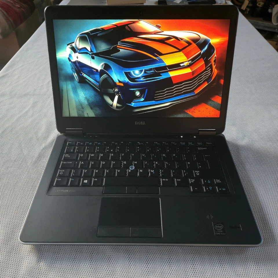 Dell Latitude E7440, i7 VPro, 14", Windows 11, 256Gb mSATA SSD, 12Gb RAM (D52) - Image 1 of 4