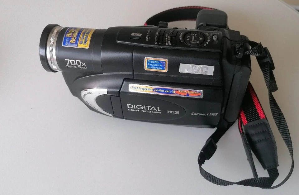 JVC Compact VHS Camcorder GR-FXM404E  Bildstabilisator   - Bild 1 von 4