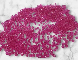 4mm Preciosa Cristal Checo Fucsia (Púrpura) Facetado Bicono - Bolsa de 50 - Imagen 1 de 3