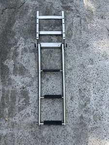 Stainless Steel Extendable 3 Step Concealed Platform Telescoping Boat Ladder - Picture 1 of 9
