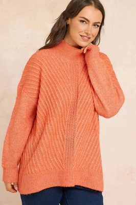 Evans Curve Women's Plus Size High Neck Knitted Jumper - Image 1 of 4