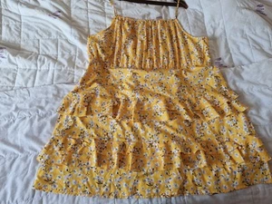 boohoo floral dress  - Picture 1 of 5