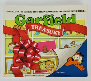 Garfield Treasury by Jim Davis (1982, Ballentine Books First Edition Paperback) - Picture 1 of 4