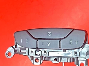 Cruise Control Switch CCA1223 GM 15824106.Cadillac Escalade.Escalade ESV. 08/14 - Picture 1 of 4