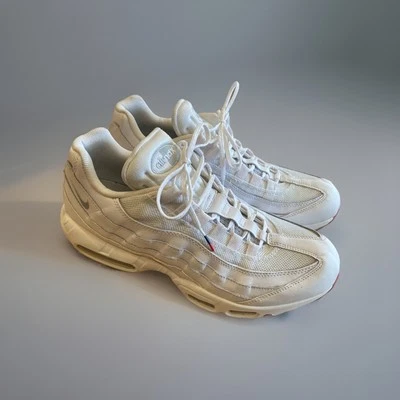 6199) Nike Air Max 95 White Metallic Silver AQ7981-100 Men’s Size 9.5 - Image 1 of 4