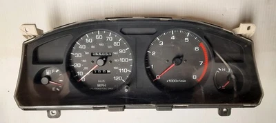1997 Nissan Pathfinder Dash Instrument Cluster Speedometer - Image 1 of 3
