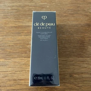 Cle de Peau Radiant Fluid Foundation SPF20 O80 Deep Ochre 35ml In Cello - Picture 1 of 4