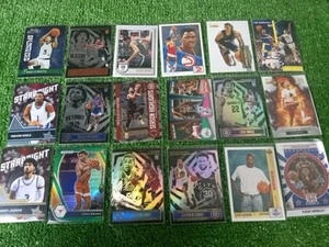Lot of 18 NBA Basketball Sports Cards Rookies & Stars - Bild 1 von 7