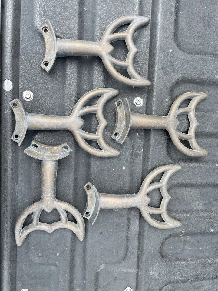 Juego de 5 brazos de cuchilla de ventilador de techo Emerson modelo #F35761934D bronce antiguo Foto 1 de 4