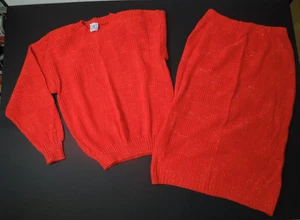 ABITO MAGLIONE VINTAGE CENTENNIAL KNITS LTD VACANZA ROSSO E ARGENTO 2 PEZZI ~ NO TAGLIA - Foto 1 di 19