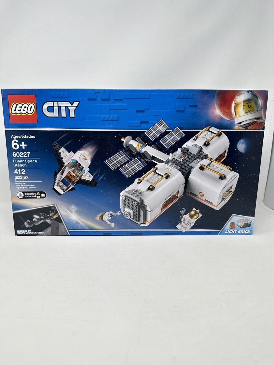 K Astronaut Box CITY LEGO (R) Building Toys for sale | eBay