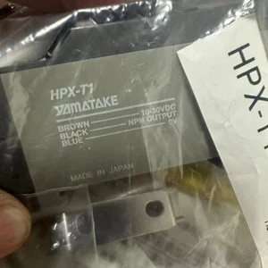 HPX-T1 New YAMATAKE AZBIL HPXT1 Photoelectric Sensor - Picture 1 of 1