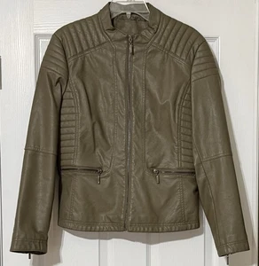 Max Studio Damen Bomberjacke Dillards grün Kunstleder Langarm Größe M - Bild 1 von 9